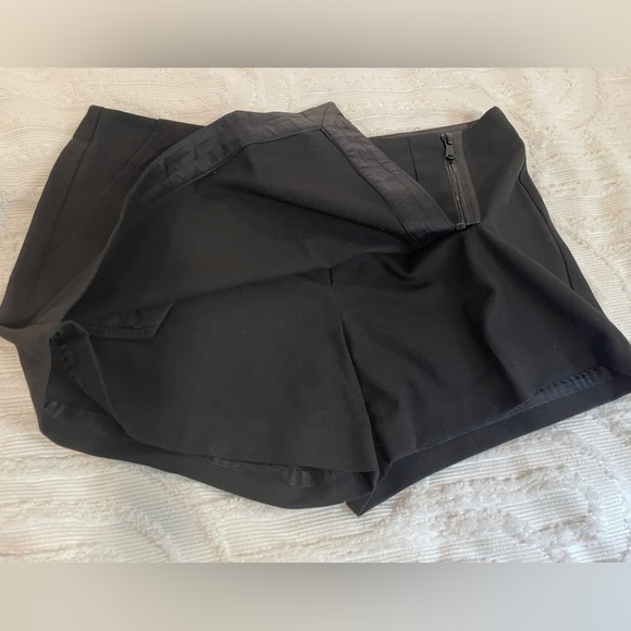 Tina Turk black skort - Picture 7 of 7